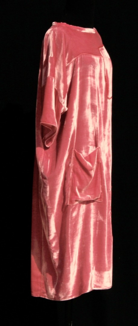 Robe velours de soie rose Après la mousson