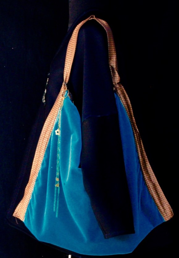 Sac velours turquoise Après la mousson